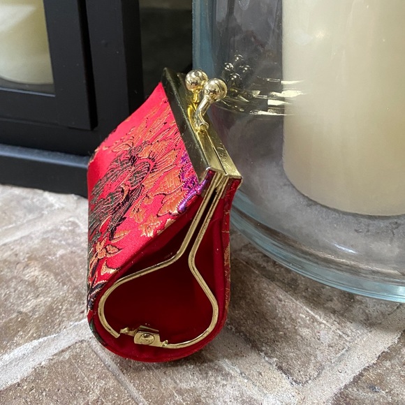 Brocade Fabric Kiss Lock Coin Purse Clutch Gold Tone Hardware - Picture 4 of 7